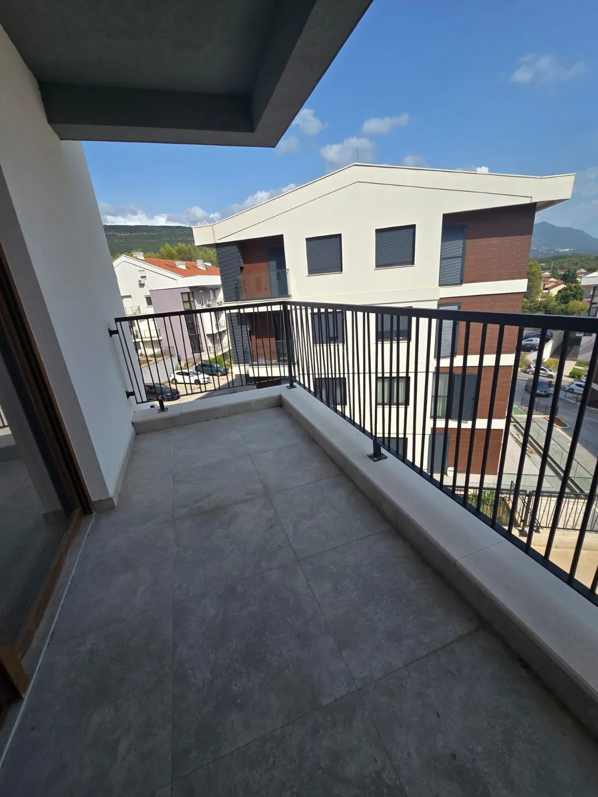 Dvosoban stan 70 m² – Tivat — fotografija 8