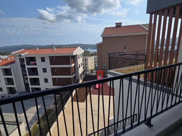 Dvosoban stan 70 m² – Tivat — fotografija 9
