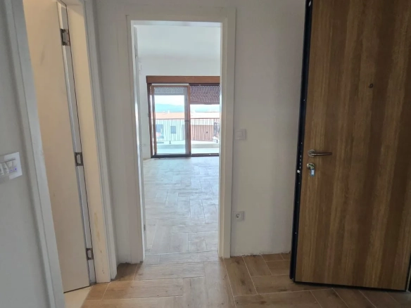 Dvosoban stan 70 m² – Tivat — fotografija 10