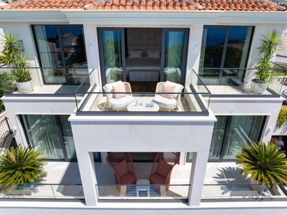 Kuća 400 m² – Blizikuće, Budva — fotografija 5