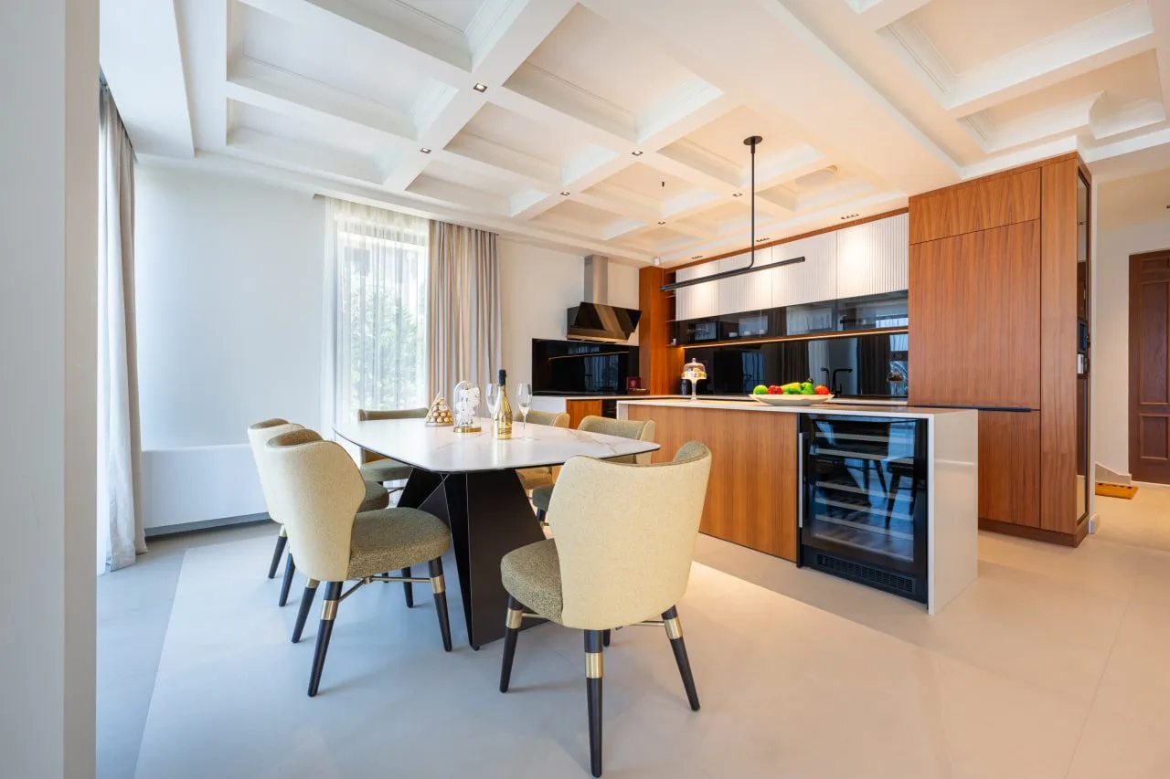 Kuća 400 m² – Blizikuće, Budva — fotografija 12