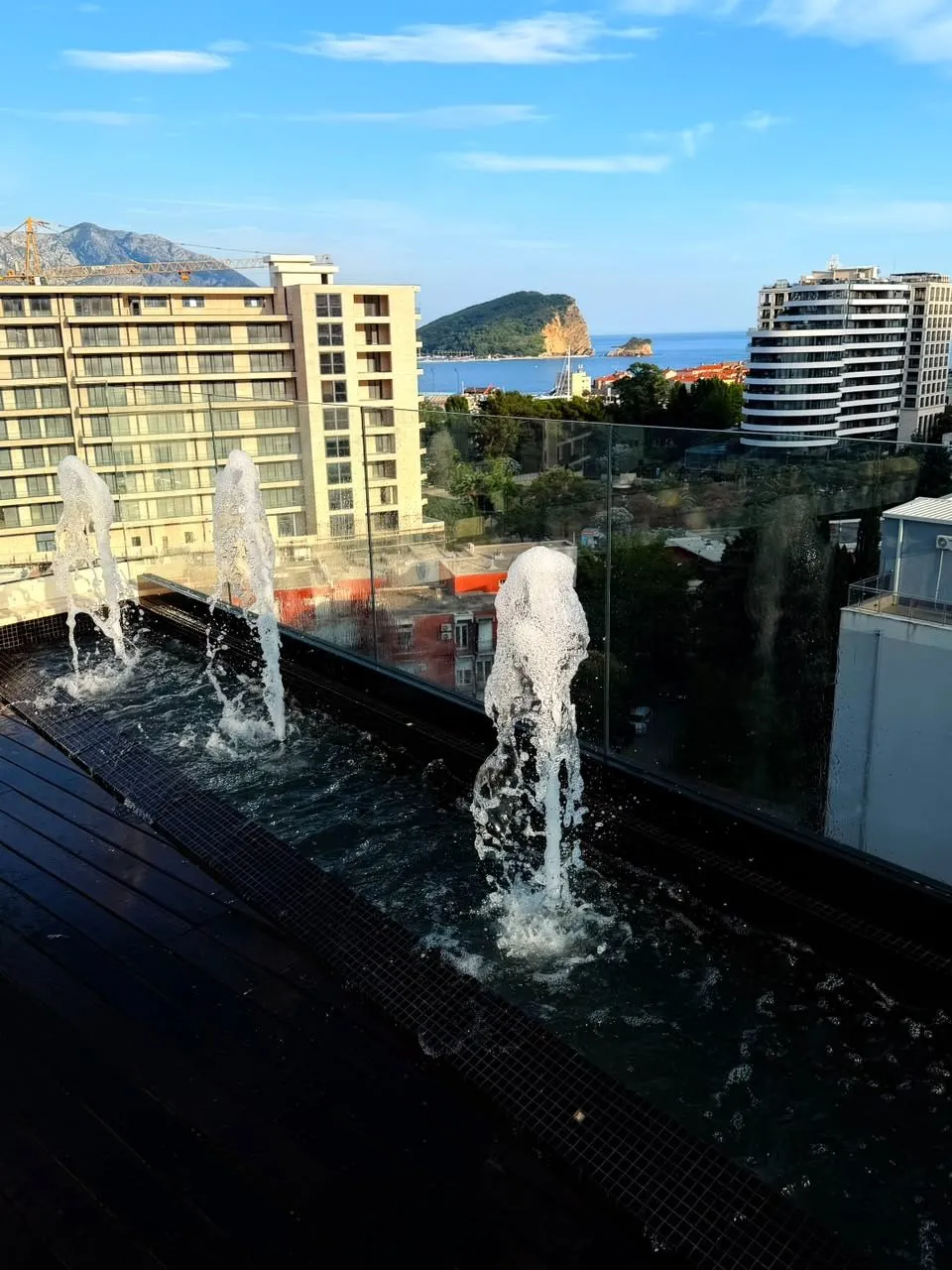 Trosoban-penthaus-sa-bazenom-Gospostina-Budva-2 Trosoban stan 326 m² – Gospoština, Budva — fotografija 3