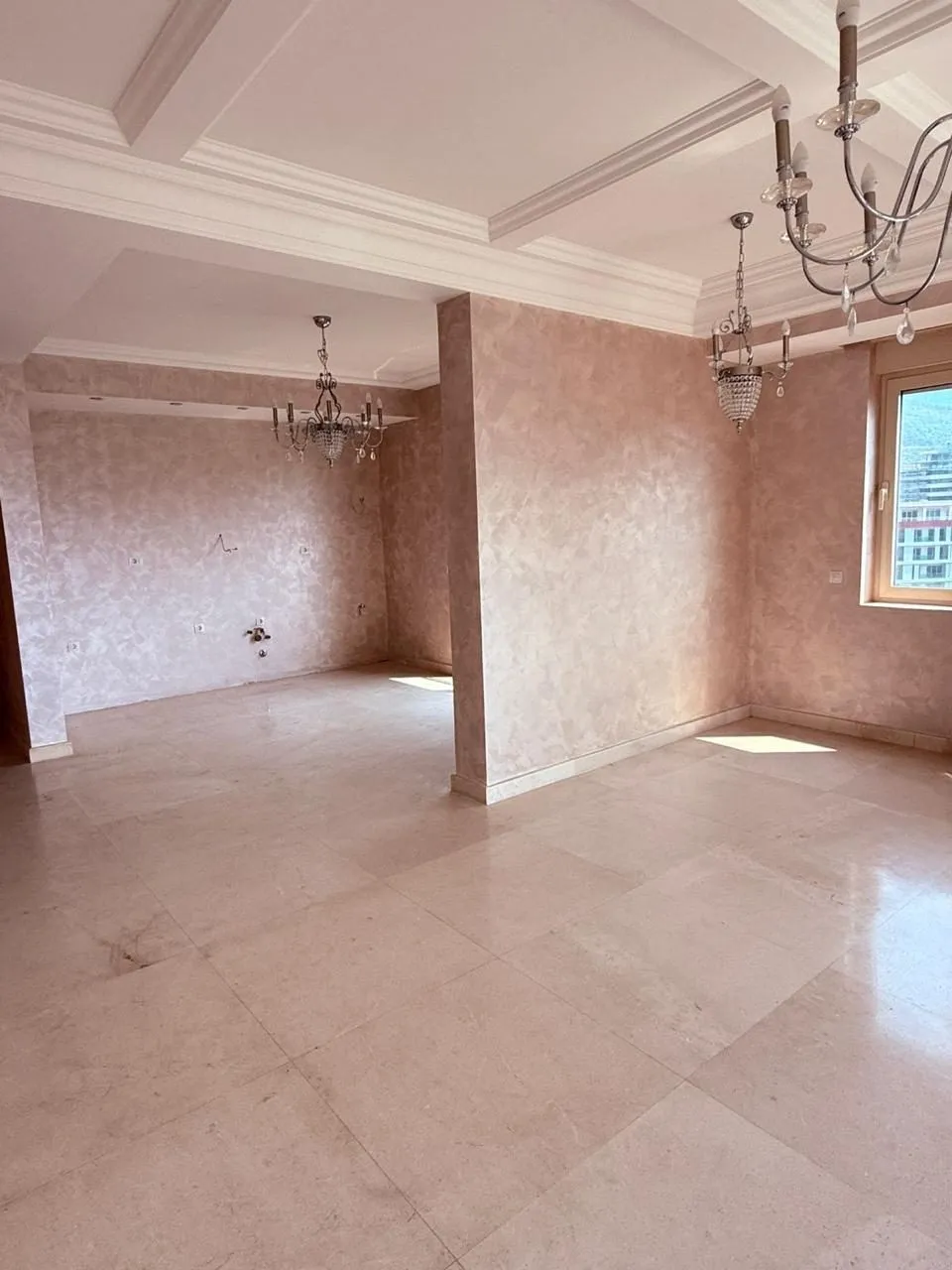 Trosoban-penthaus-sa-bazenom-Gospostina-Budva-6 Trosoban stan 326 m² – Gospoština, Budva — fotografija 7