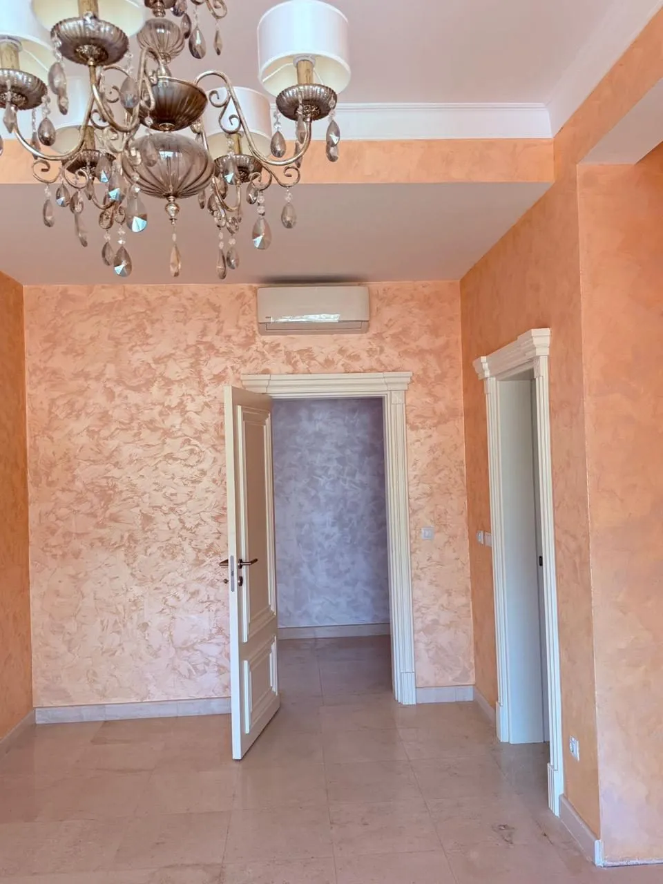 Trosoban-penthaus-sa-bazenom-Gospostina-Budva-13 Trosoban stan 326 m² – Gospoština, Budva — fotografija 14