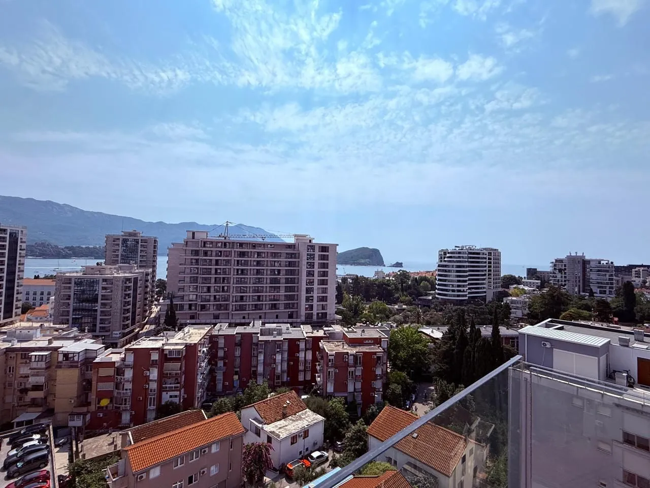 Trosoban-penthaus-sa-bazenom-Gospostina-Budva-16 Trosoban stan 326 m² – Gospoština, Budva — fotografija 17