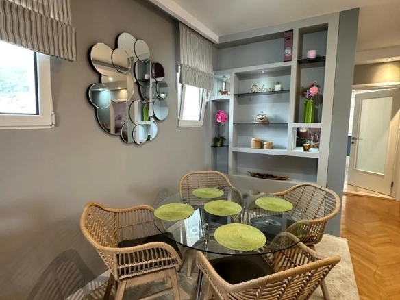 Trosoban stan 104 m² – Budva — fotografija 10