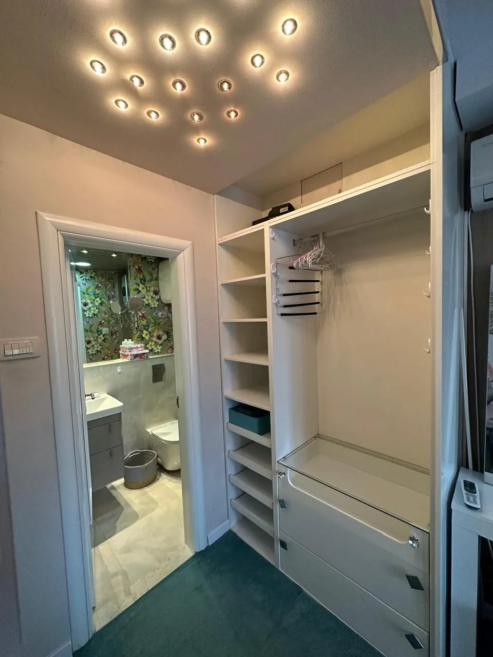 Trosoban-stan-u-naselju-Adok-Budva-10 Trosoban stan 104 m² – Budva — fotografija 11