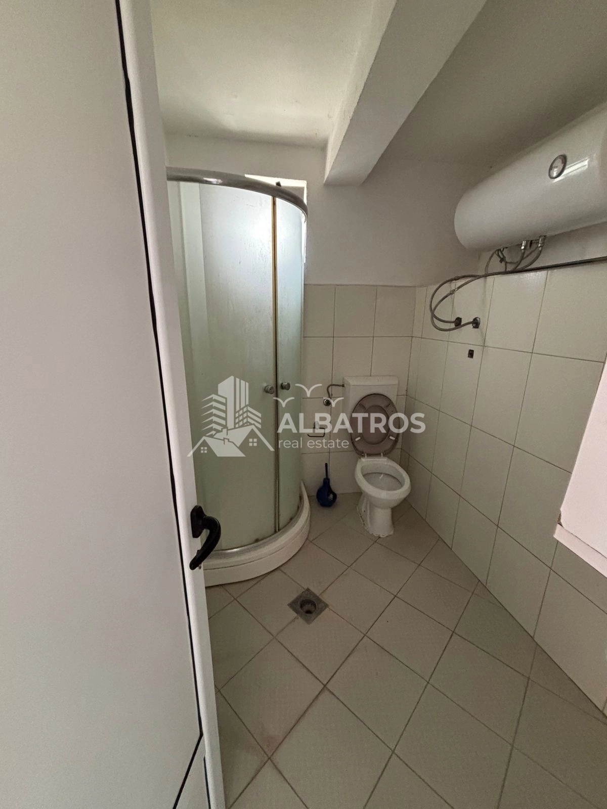 Trosoban-stan-sa-terasom-u-Sutomoru-Bar-4 Izdavanje: Trosoban stan 90 m² – Sutomore, Bar — fotografija 5