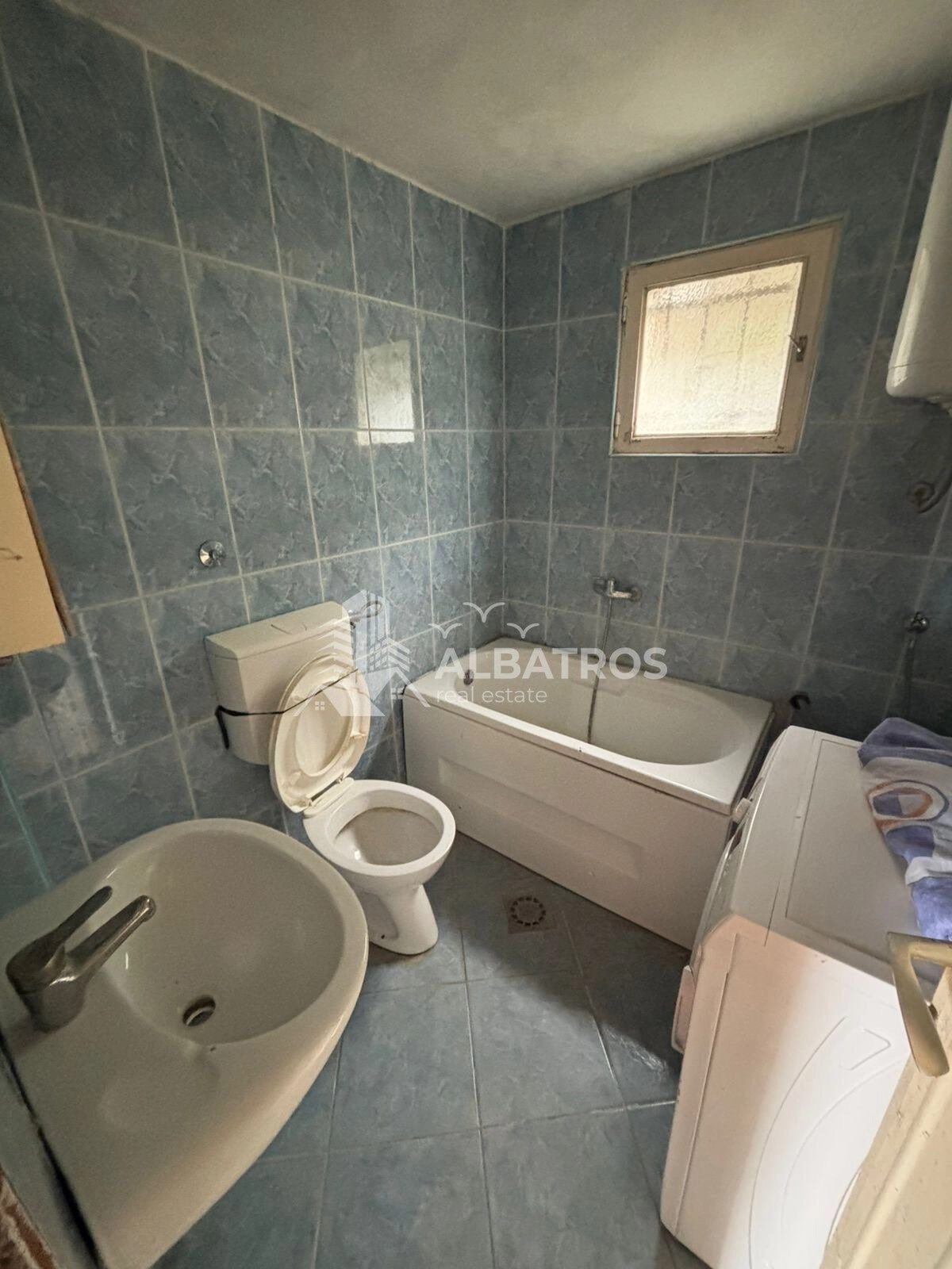 Trosoban-stan-sa-terasom-u-Sutomoru-Bar-5 Izdavanje: Trosoban stan 90 m² – Sutomore, Bar — fotografija 6