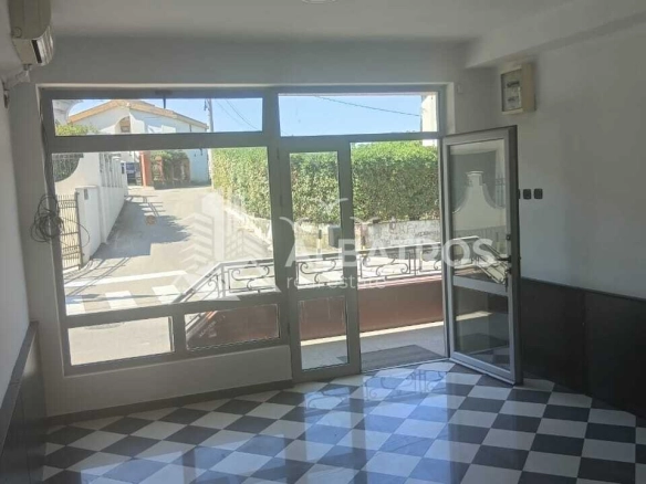Poslovni prostor 20 m² na Reni
