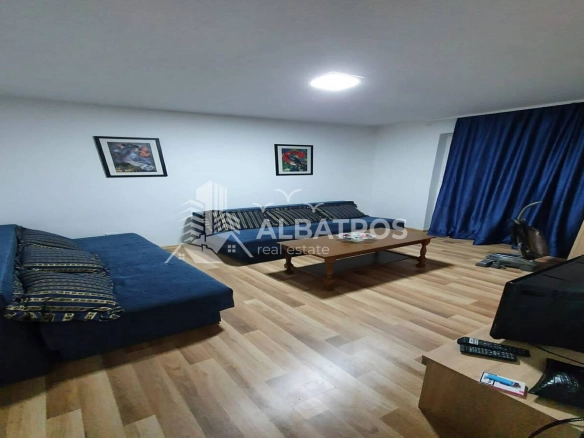 Garsonjera 31 m² u zgradi starije gradnje, Bar — fotografija 2