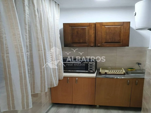 Garsonjera 31 m² u zgradi starije gradnje, Bar — fotografija 6