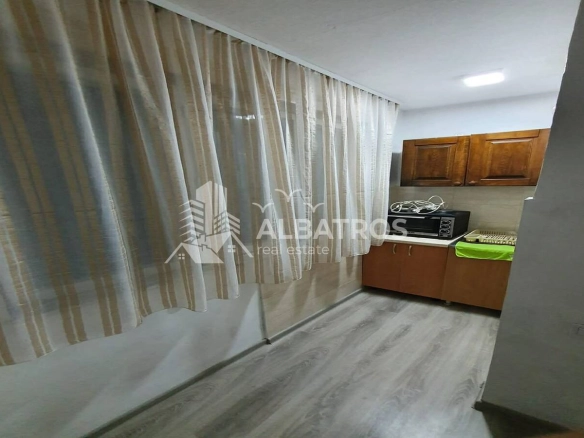 Garsonjera 31 m² u zgradi starije gradnje, Bar — fotografija 7