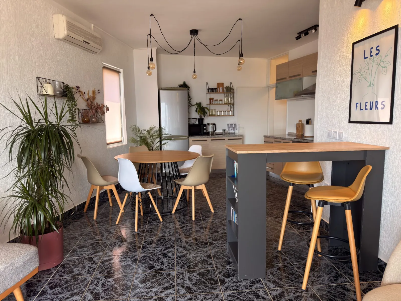 Dvosoban-stan-s-pogledom-na-more-Babin-Do-Budva-14 Dvosoban stan 68 m² – Babin Do, Budva — fotografija 15