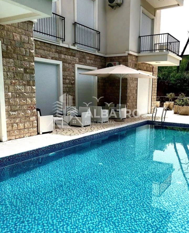 Hotel-na-prvoj-liniji-do-mora-Susanj-Bar-1 Hotel 850 m² – Šušanj, Bar — fotografija 2