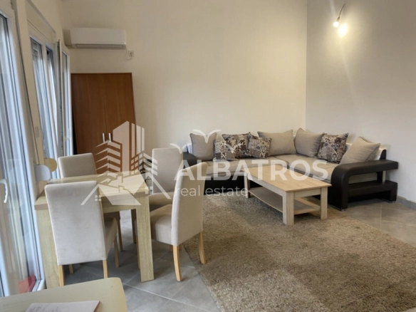 Garsonjera 30 m² za izdavanje