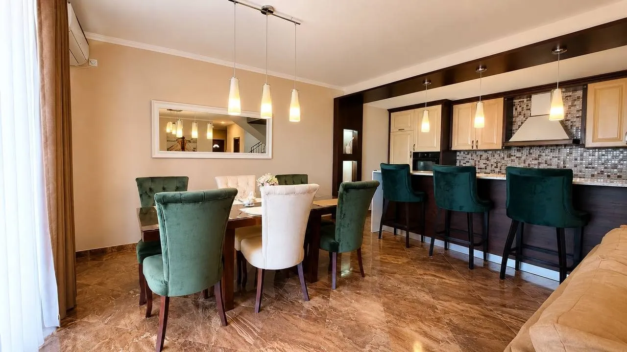 Kuća 240 m² – Šušanj, Bar — fotografija 4
