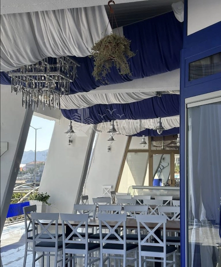 Izdavanje: Poslovni prostor 578 m² – Bar — fotografija 4
