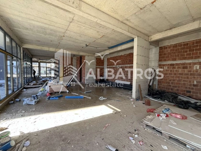 Poslovni-prostor-u-novogradnji-na-Susnju-Bar-1 Izdavanje: Poslovni prostor 200 m² – Šušanj, Bar — fotografija 2