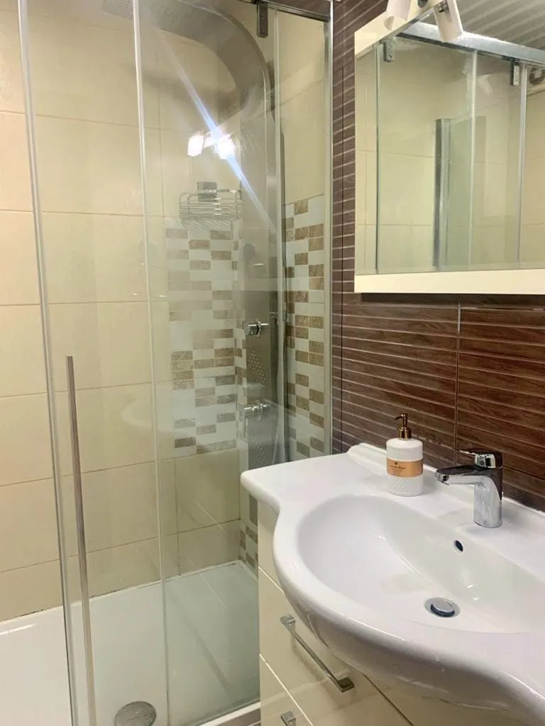 Dvosoban-stan-sa-pogledom-na-more-Becici-Budva-8 Dvosoban stan 87 m² – Bečići, Budva — fotografija 9