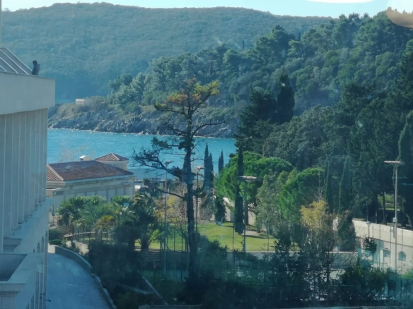 Dvosoban stan 87 m² – Bečići, Budva — fotografija 18