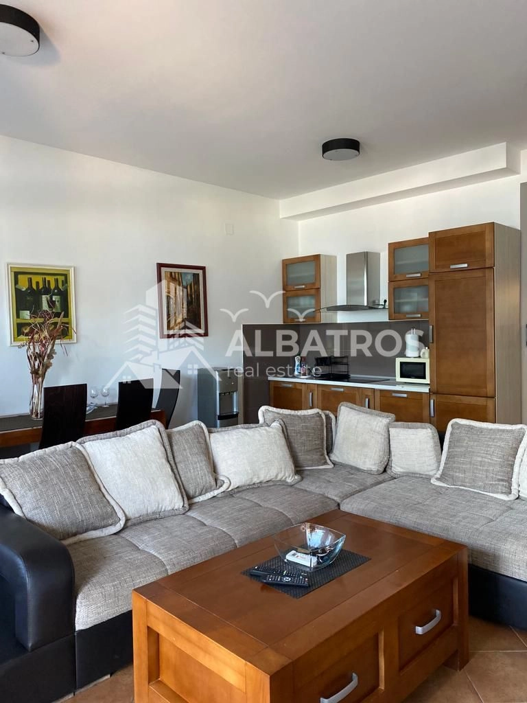 Izdavanje: Dvosoban stan 80 m² – Dobra Voda, Bar — fotografija 2
