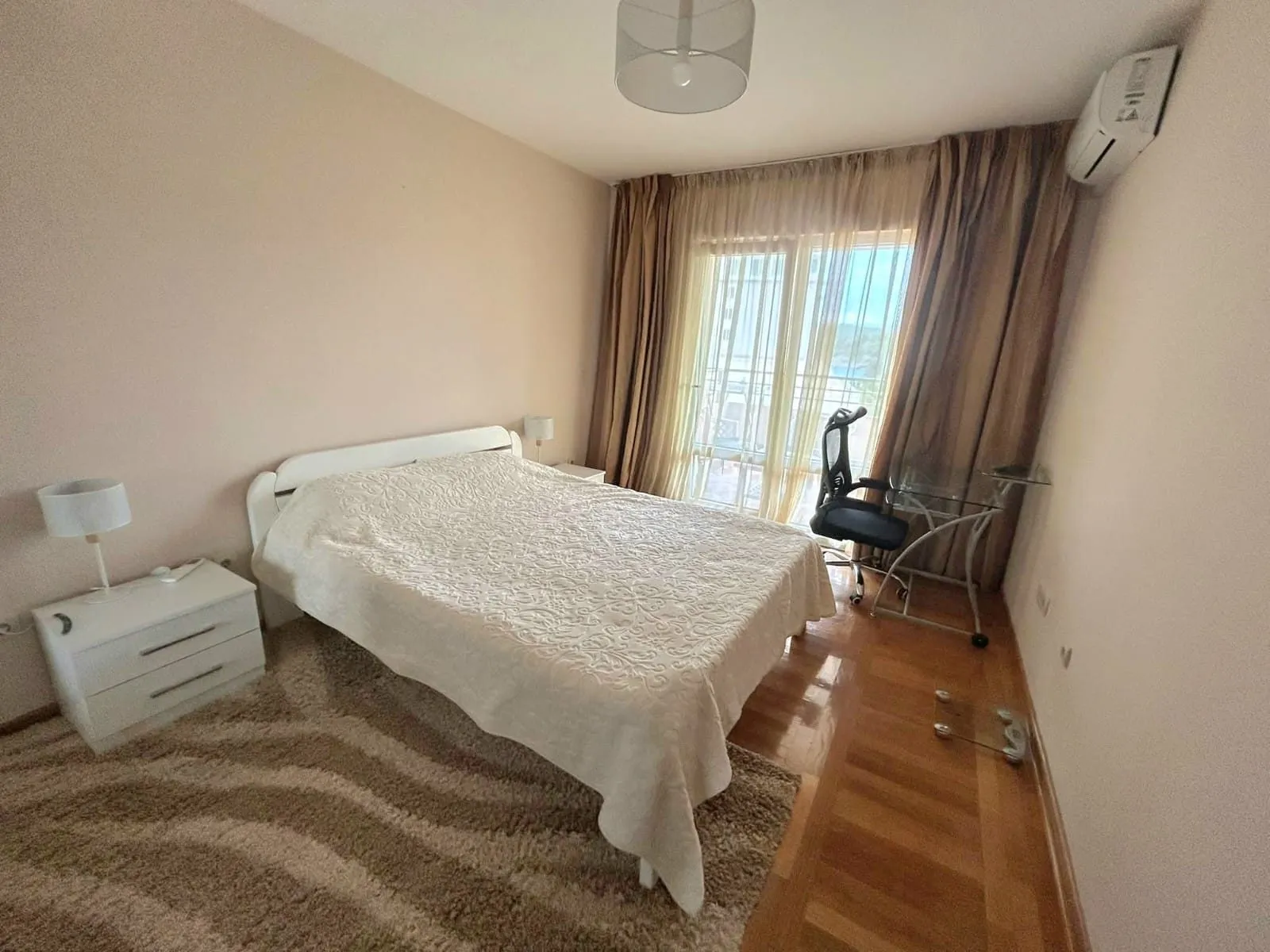 Dvosoban-stan-sa-pogledom-na-more-Becici-Budva-19 Dvosoban stan 87 m² – Bečići, Budva — fotografija 20