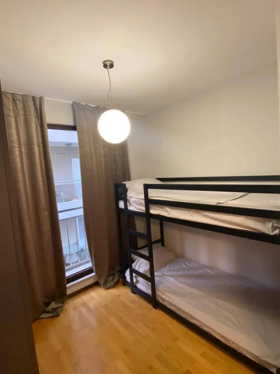 Trosoban-stan-sa-pogledom-na-more-Budva-8 Trosoban stan 89 m² – Gospoština, Budva — fotografija 9