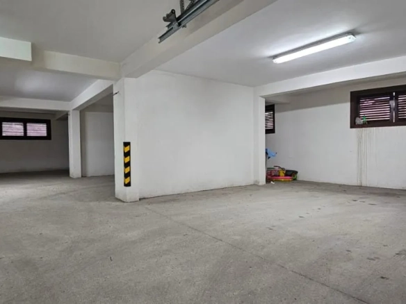 Trosoban stan 89 m² – Gospoština, Budva — fotografija 18