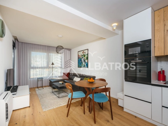 Izdavanje: Jednosoban stan 45 m² – Šušanj, Bar — fotografija 3