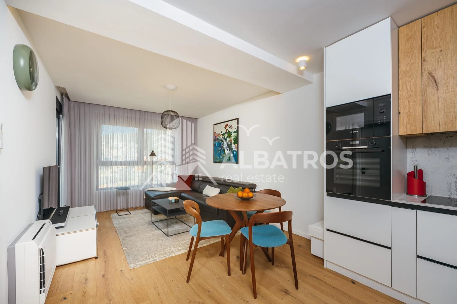 Jednosoban-stan-sa-terasom-na-Susnju-Bar-2 Izdavanje: Jednosoban stan 45 m² – Šušanj, Bar — fotografija 3