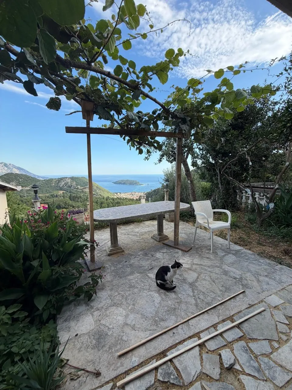 Kamena-kuca-sa-pogledom-na-more-Markovici-Budva-4 Kuća 210 m² – Markovići, Budva — fotografija 5