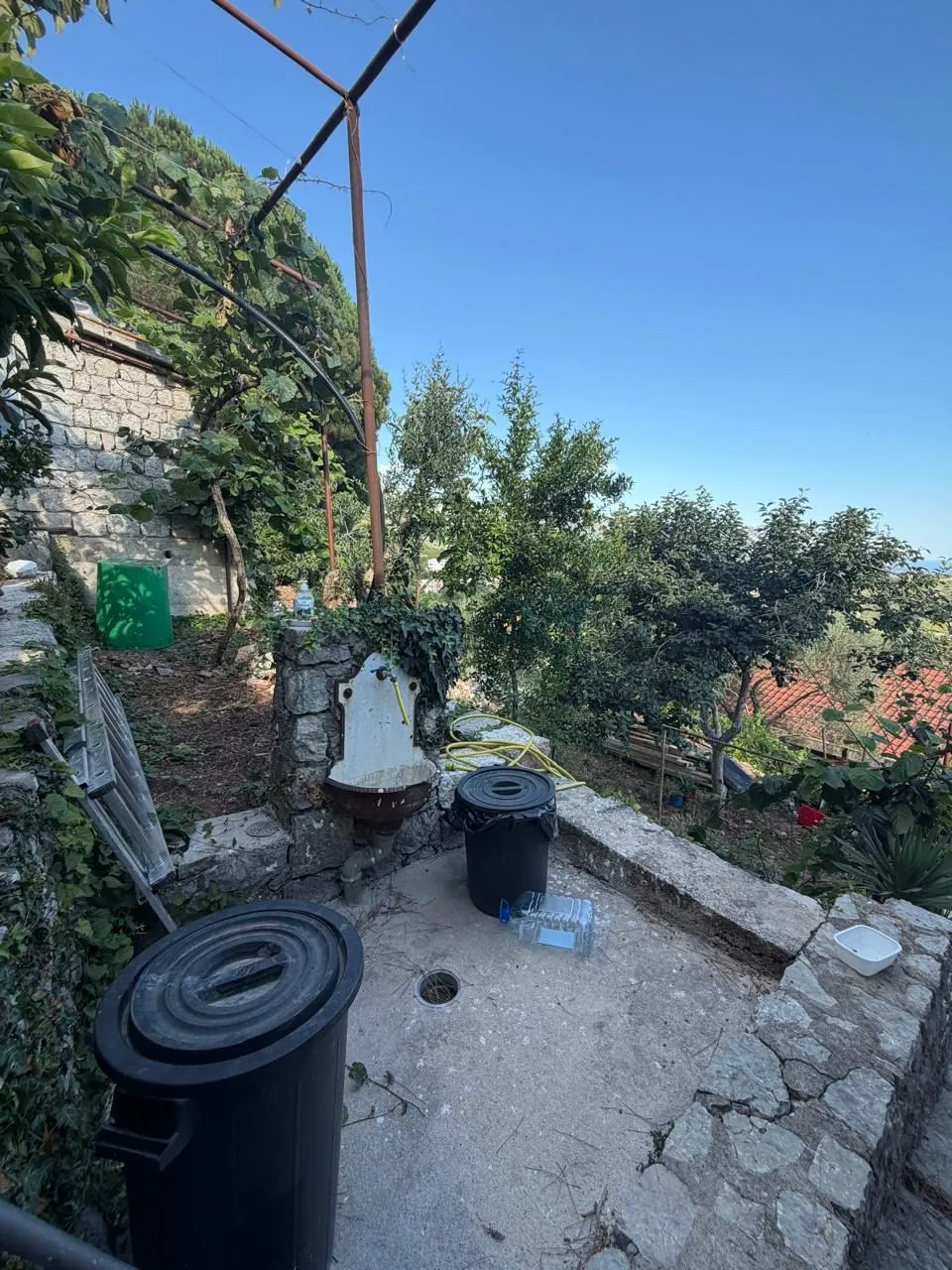 Kamena-kuca-sa-pogledom-na-more-Markovici-Budva-11 Kuća 210 m² – Markovići, Budva — fotografija 12