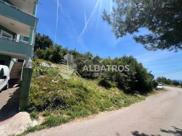 Plac od 500 m² sa pogledom na more