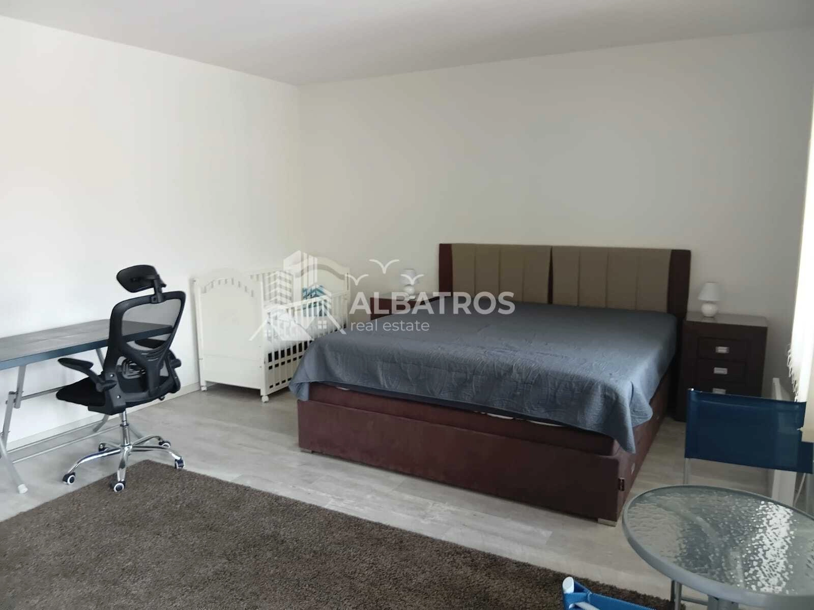 Dvosoban-stan-sa-terasom-u-naselju-Rena-Bar-5 Izdavanje: Dvosoban stan 90 m² – Rena, Bar — fotografija 6