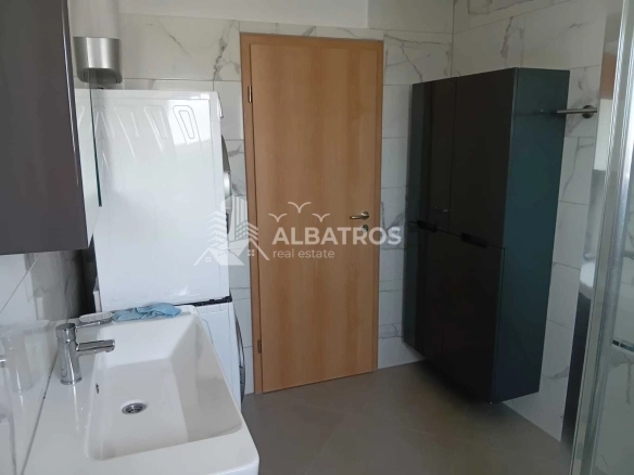 Izdavanje: Dvosoban stan 90 m² – Rena, Bar — fotografija 13