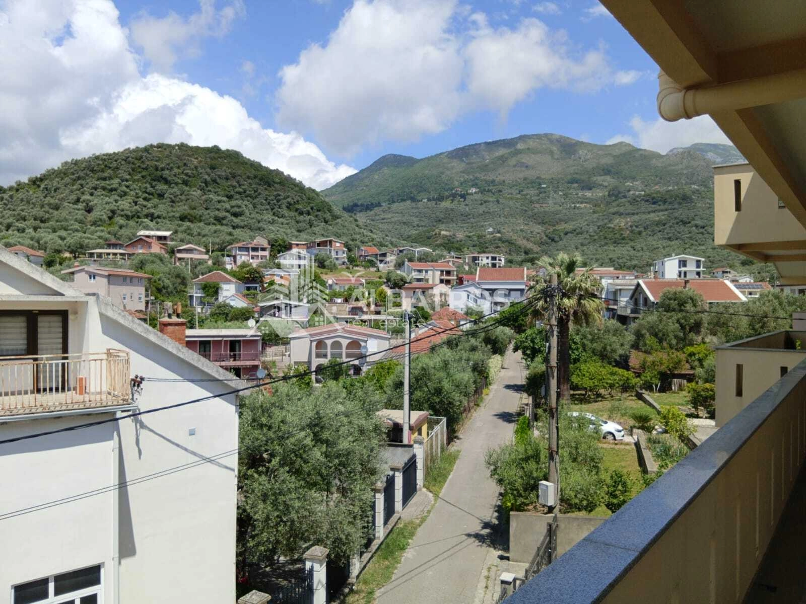 Dvosoban-stan-sa-terasom-u-naselju-Rena-Bar-16 Izdavanje: Dvosoban stan 90 m² – Rena, Bar — fotografija 17