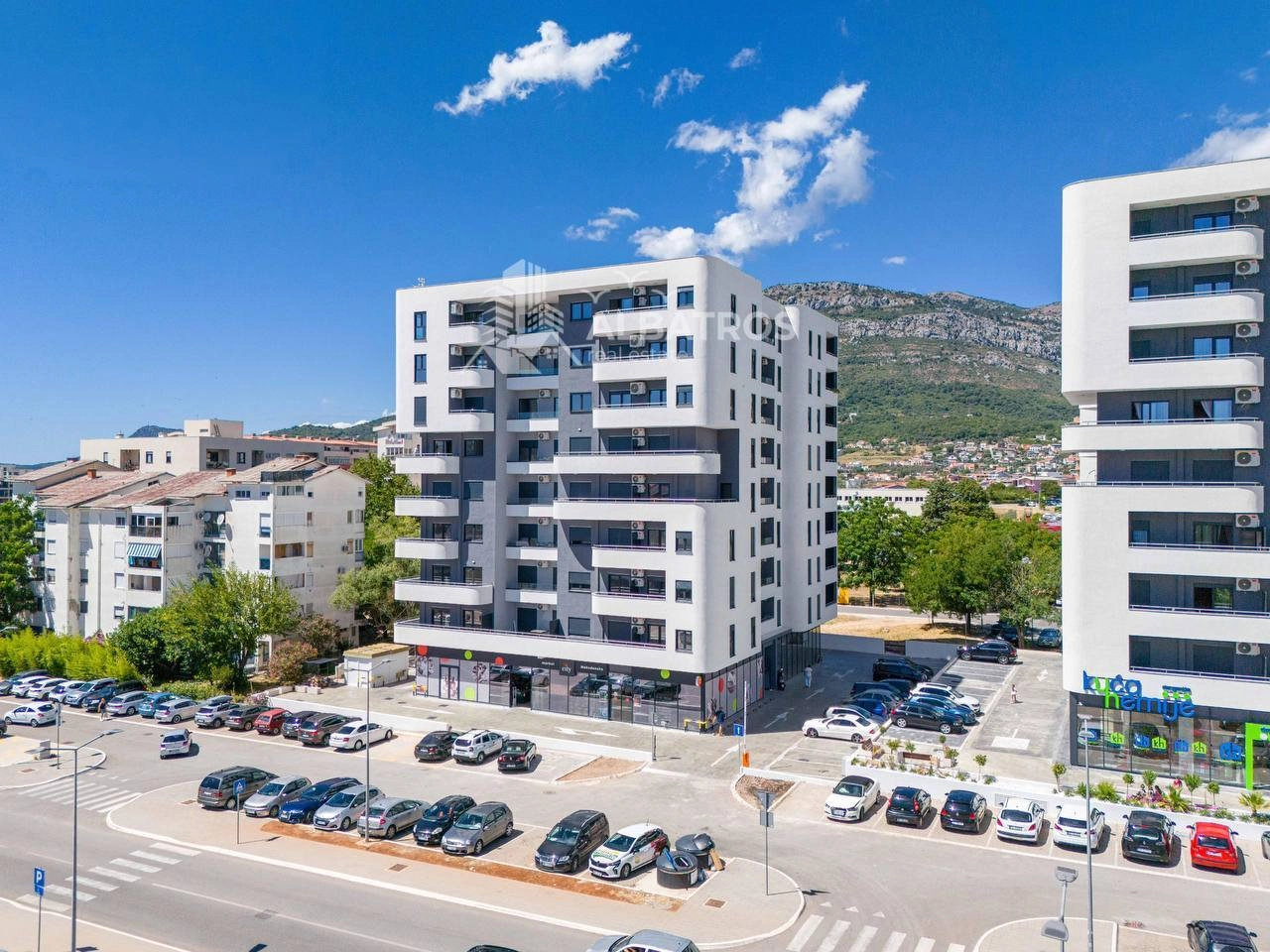 Novi-dvosoban-stan-u-zgradi-Femeli-Haus-Bar Novi dvosoban stan u zgradi Femeli Haus