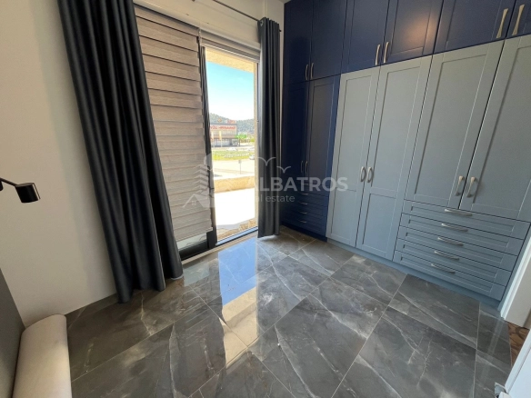 Izdavanje: Poslovni prostor 83 m² – Bar — fotografija 4