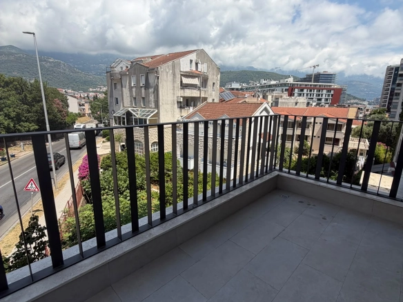 Jednosoban stan 53 m² u centru Budve