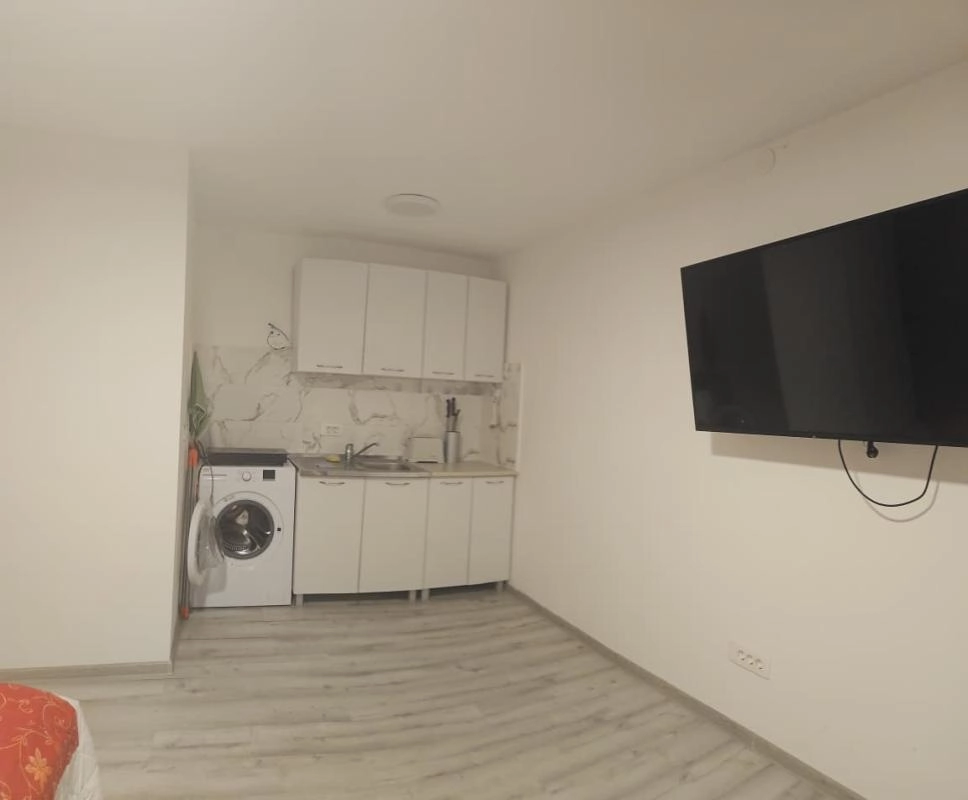Nova-kuca-za-izdavanje-u-Susnju-Baroctet-stream-2 Izdavanje: Kuća 28 m² – Šušanj, Bar — fotografija 3