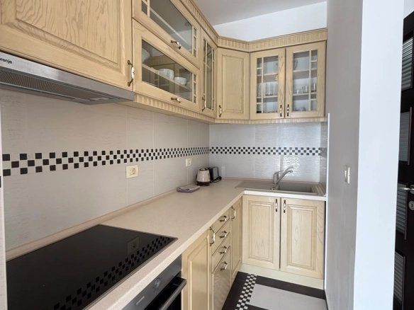 Dvosoban stan 108 m² – Rozino, Budva — fotografija 11