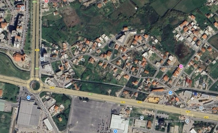 Građevinski plac u naselju Topolica 4