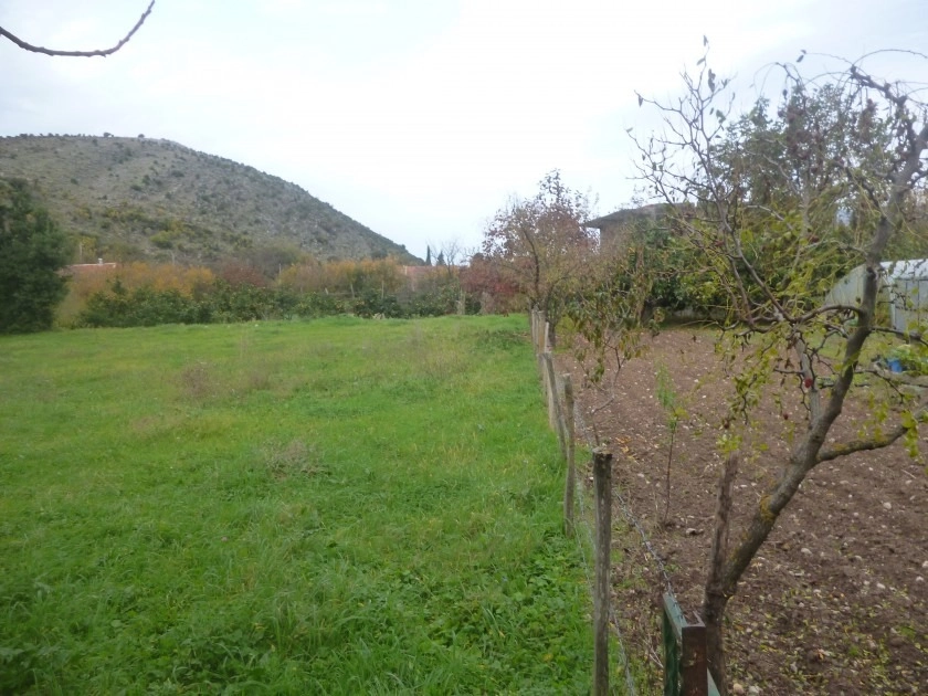 Urbanizovan-plac-u-naselju-Zaljevo-Bar Urbanizovan plac u naselju Zaljevo