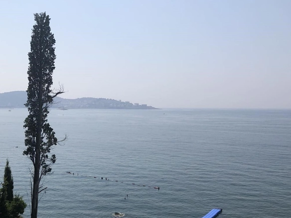Kuća na prvoj liniji do mora