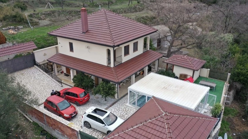 Kuca-sa-zatvorenim-bazenom-na-Susnju-Bar-2 Kuća sa zatvorenim bazenom u Šušnju, Bar — fotografija 3