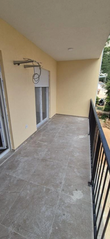 Jednosoban-stan-u-novogradnji-Lazi-Budva-1 Jednosoban stan 49 m² – Lazi, Budva — fotografija 2
