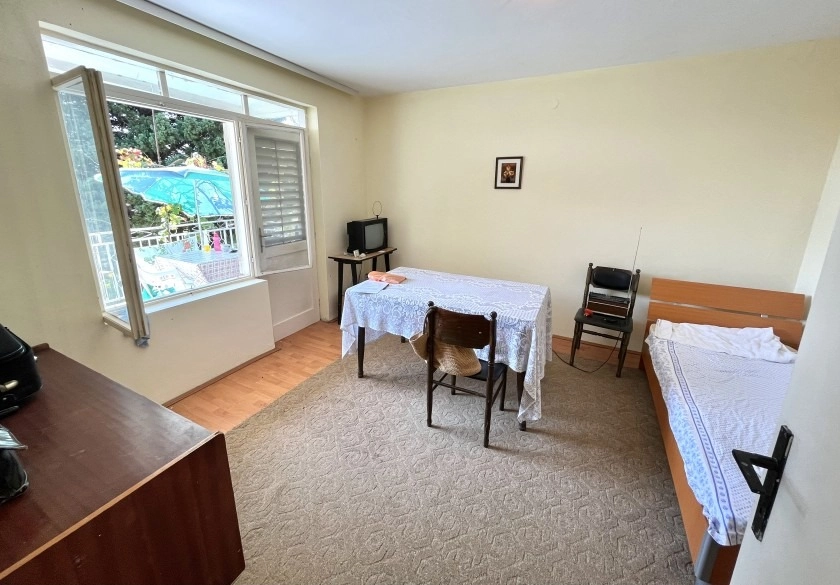 Kuca-sa-dvoristem-i-terasom-u-Susnju-Bar-4 Kuća 80 m² – Šušanj, Bar — fotografija 5