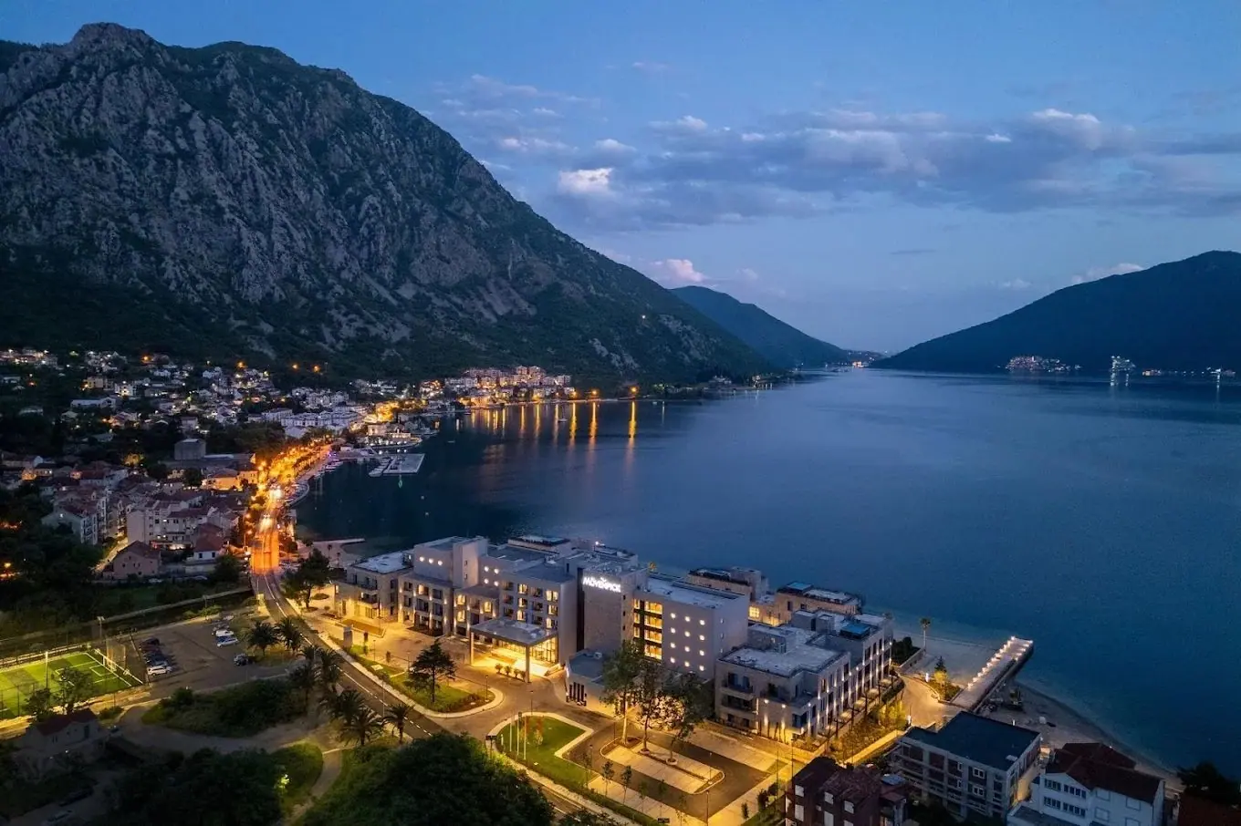 fcb4caef-62bb-407b-aa66-7d5723dd1c1a Trosoban stan 182 m² – Risan, Kotor — fotografija 3