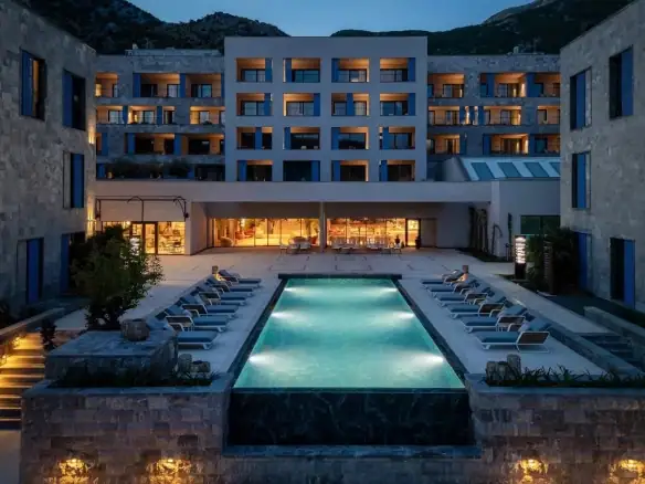 Trosoban stan 182 m² – Risan, Kotor — fotografija 5